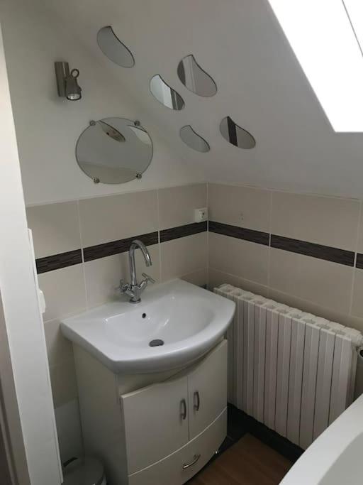 Maison Avec Jacuzzi Privatif Cambrai Eksteriør billede