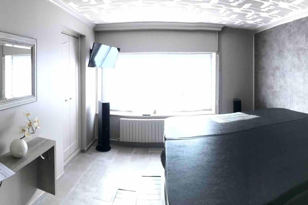 Maison Avec Jacuzzi Privatif Cambrai Eksteriør billede